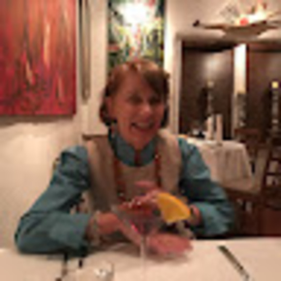 Meet your Posher, Betsy - Picture 1 of 1